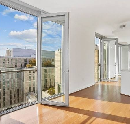 City Center One-Bedroom Apartment
